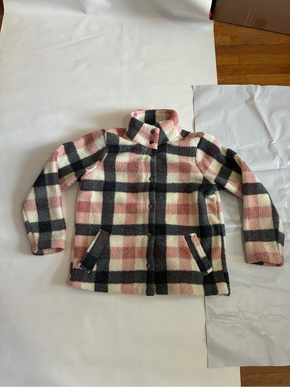 Maurices flannel jacket size L pink/navy/white